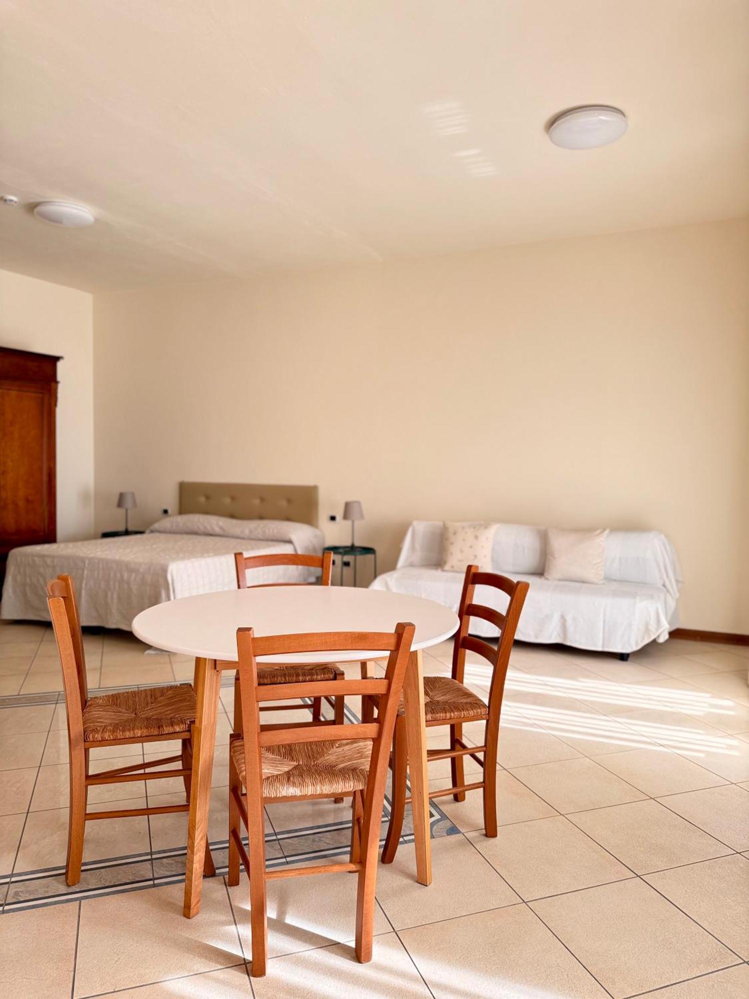Residence Montefiore 산바론토 외부 사진